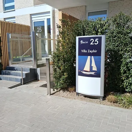 Sailors Park Zephir 公寓 尼乌波特